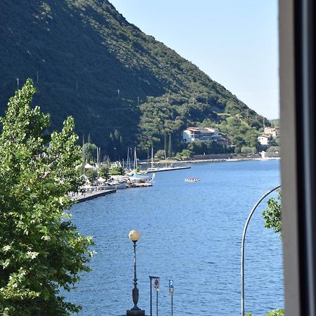 Hotel Vela Azzurra Navene Kültér fotó