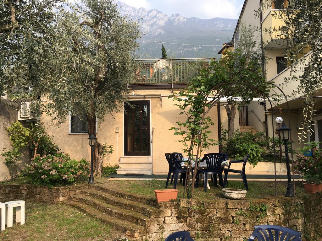 Hotel Vela Azzurra Navene Kültér fotó