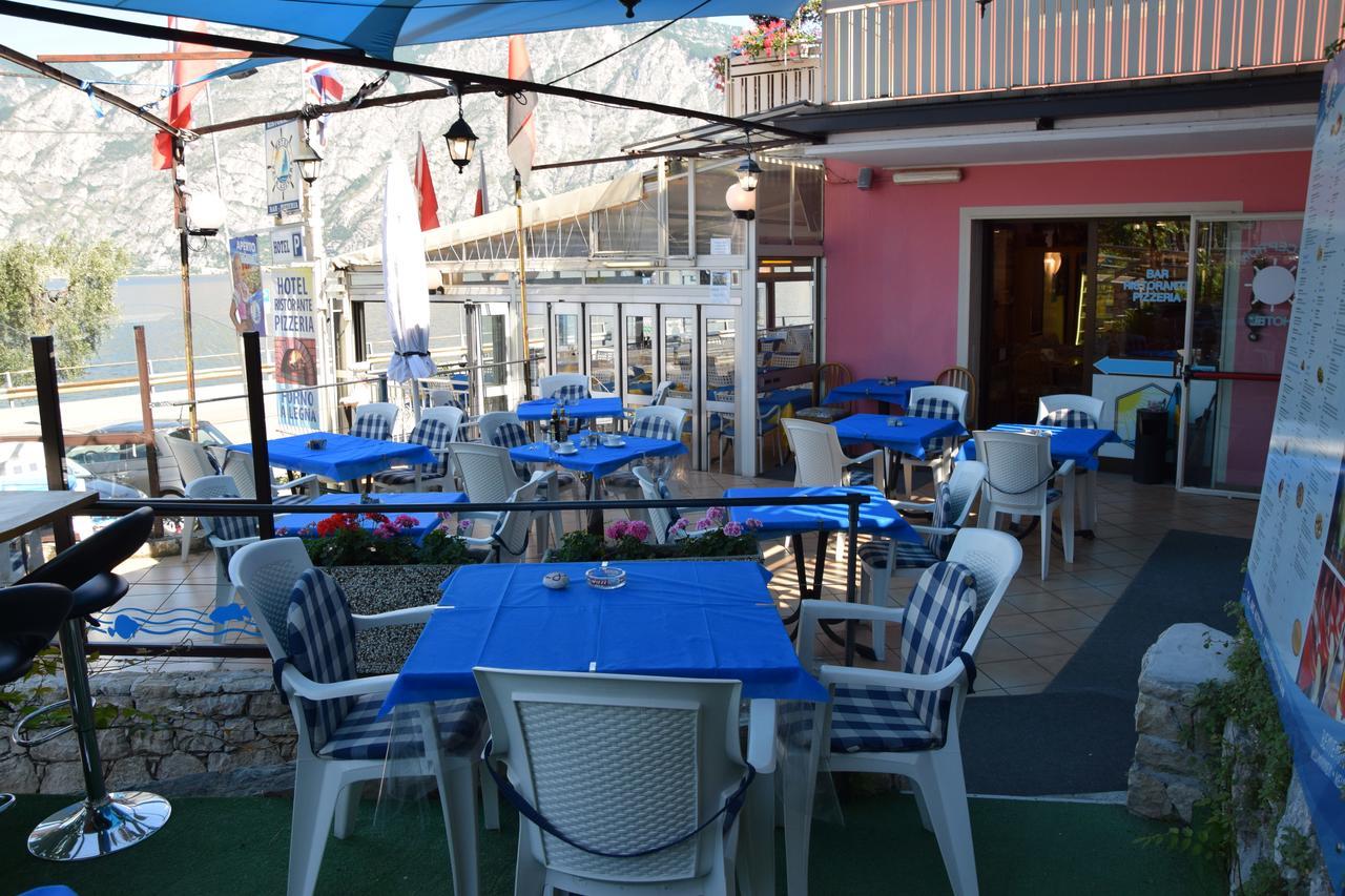 Hotel Vela Azzurra Navene Kültér fotó