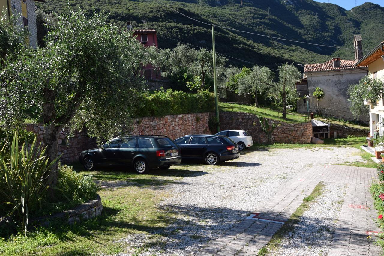 Hotel Vela Azzurra Navene Kültér fotó